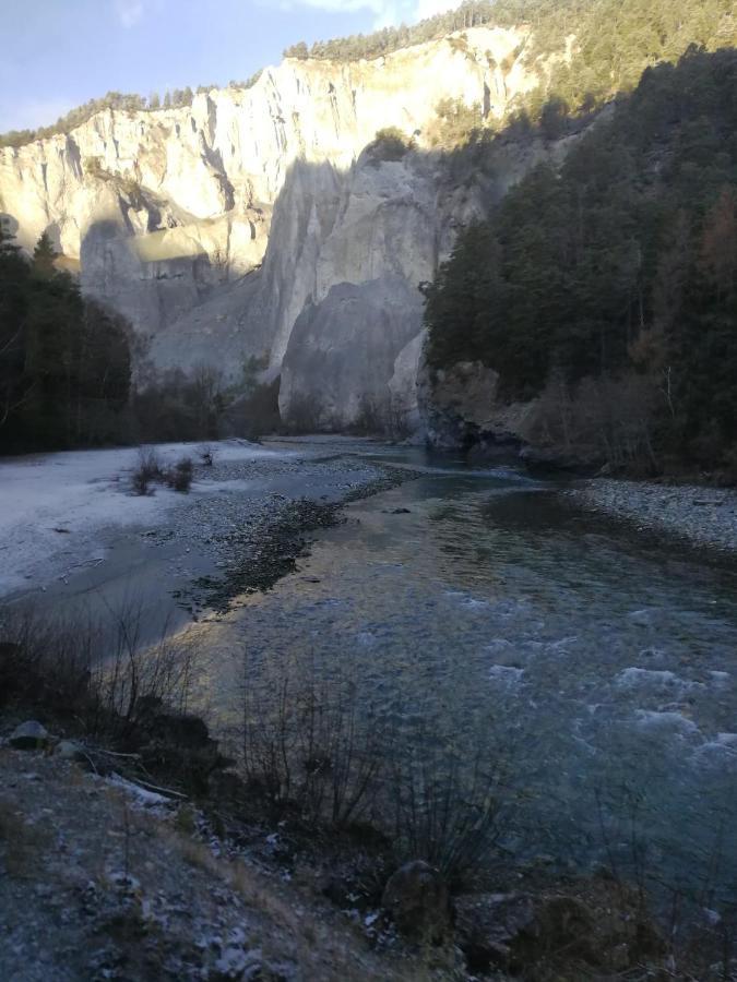 Casa Steilalva - Grosszuegiges Chalet Fuer Erholsamen Familienurlaub Surrein Luaran gambar