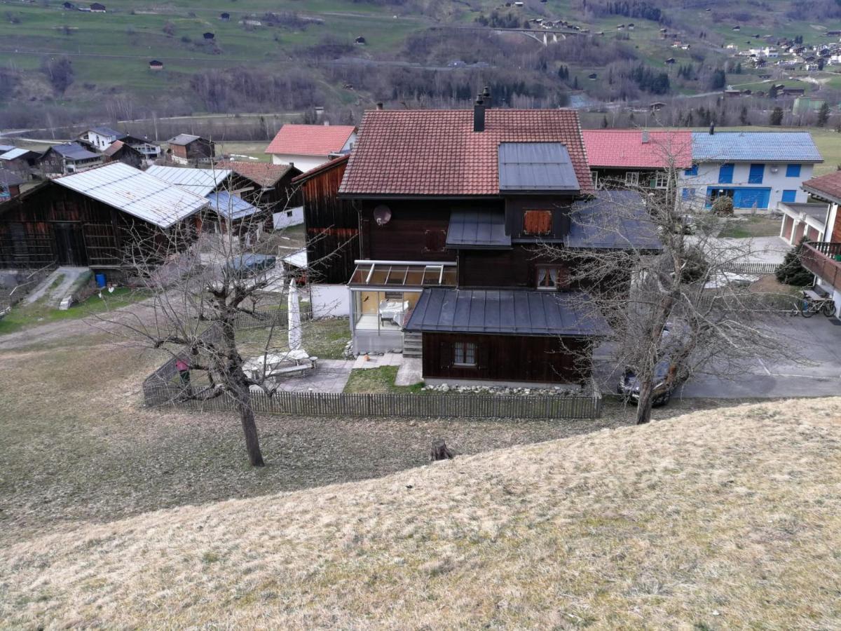 Casa Steilalva - Grosszuegiges Chalet Fuer Erholsamen Familienurlaub Surrein Luaran gambar